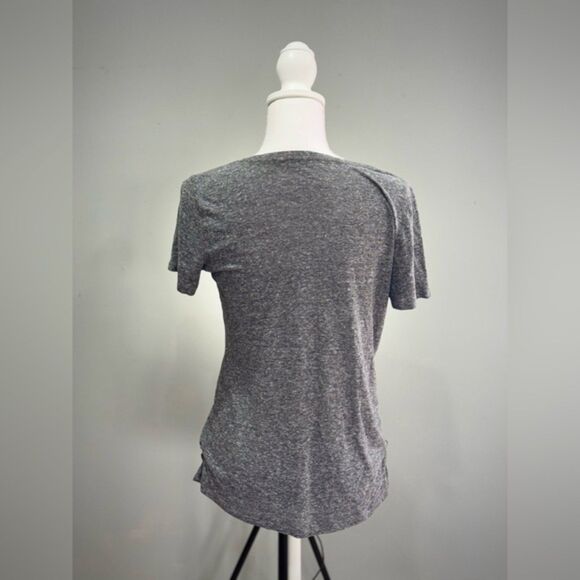 SALE! Gray Old Navy S/S V-Neck Maternity Tee Size L EUC - Picture 3 of 7